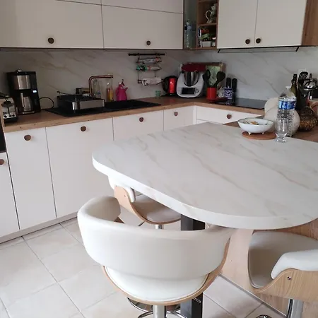 Chez Nanou Saint-Hilaire-d'Ozilhan