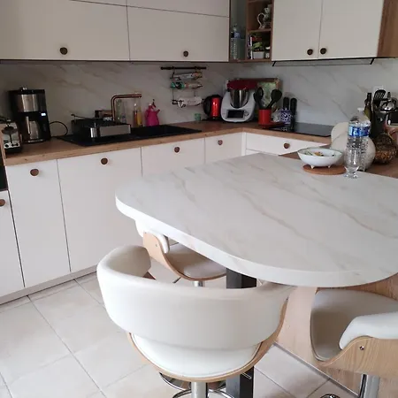 Bed and Breakfast Chez Nanou Saint-Hilaire-dʼOzilhan